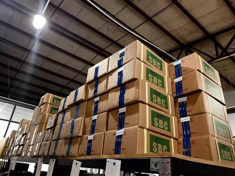 SBC 滑块库房实拍